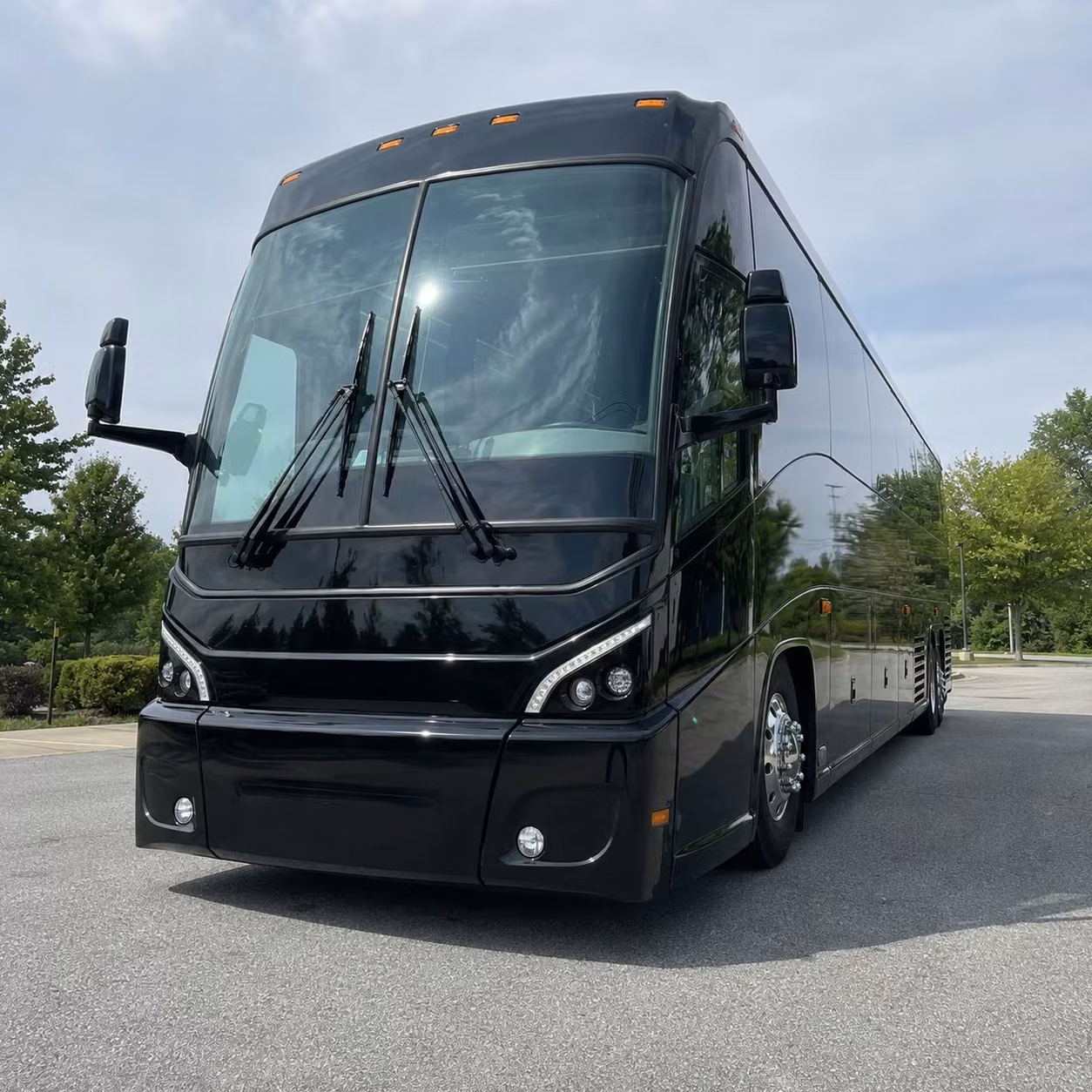 daily commuter shuttle services for greenville s growing workforce