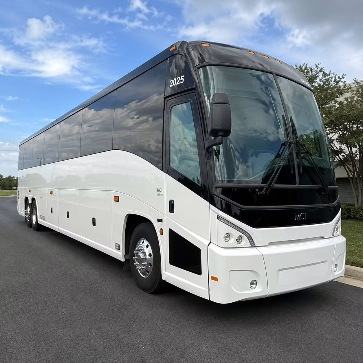 ready to book long distance transportation from greenville here s how greenvillecharterbus com makes it happen in minutes