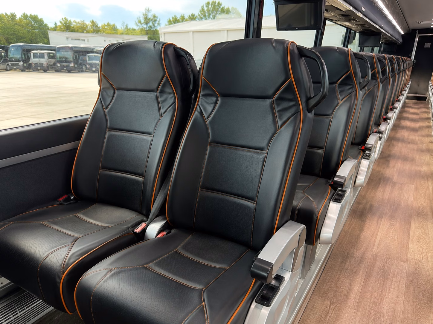 why greenville schools trust charter buses for zoo and nature field trips